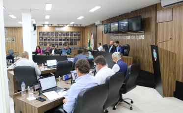 Içara cria Medalha do Mérito Empresarial Zefiro Giassi