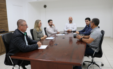 Cooperaliança notifica empresas para retirada de cabos inutilizados em Içara