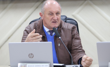 Reunião com frente parlamentar em defesa ao bairro Pinheirinho recebe representantes da Ferrovia Tereza Cristina 