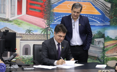 Prefeitura assina Fonplata II e garante US$ 25 mi em obras estruturantes para Criciúma (VÍDEO)