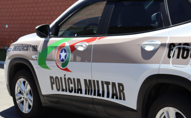 Homem é preso por maus-tratos a cão em Balneário Rincão