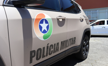 PM apreende dois adolescentes após furto de carro