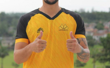 Zagueiro Marcel Scalese é do Tigre