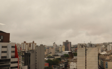 [Áudio] Chuva pode ganhar força em Criciúma na noite desta terça