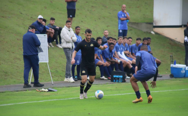 Criciúma vence o Caravaggio por 3 a 0 em jogo-treino