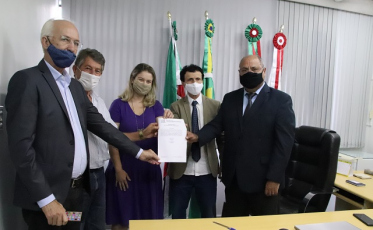 Toninho da Saúde assume cadeira na Câmara de Criciúma