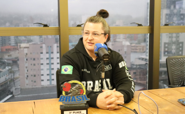 [Áudio] Criciumense conquista título mundial de levantamento de peso 