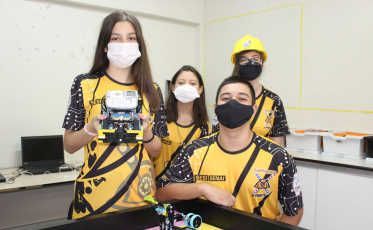 Equipe de robótica da Escola S de Criciúma se classifica para competição nacional