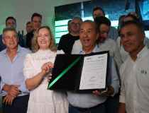 Rodovia dos Mineiros: governador assina projeto milionário para conclusão da obra