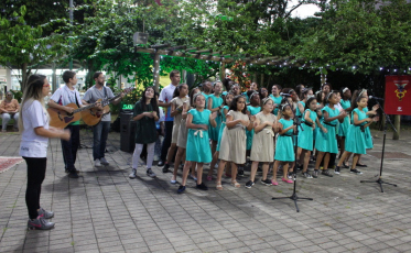 Ação solidária na Unesc presenteia 370 crianças