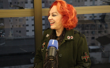 Ninguém Morre de Tédio entrevista Zuleide Hermann, a ícone do colunismo social