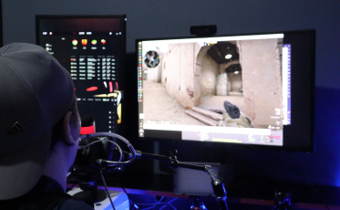 De jogador de futebol a streamer: Com limitações, jovem tetraplégico é exemplo de superação