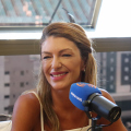 Giselle Tiscoski estreia nos microfones da Rádio Som Maior