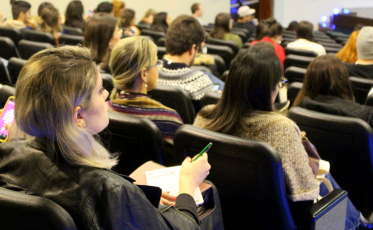 Esquizofrenia e transtornos psicóticos em evidência em evento da Unesc