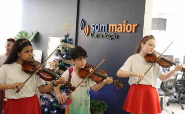 Coral do Bairro da Juventude leva a magia do Natal para a Som Maior