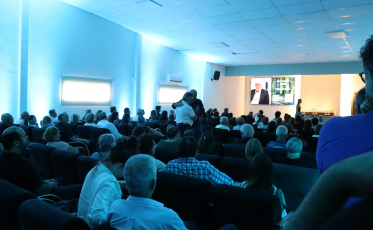 ((Fotos)) Último adeus para Guido Búrigo reúne centenas de amigos e autoridades