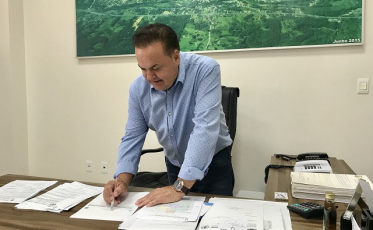 Prefeito Jaimir Comim toma possa como presidente da Amrec amanhã 