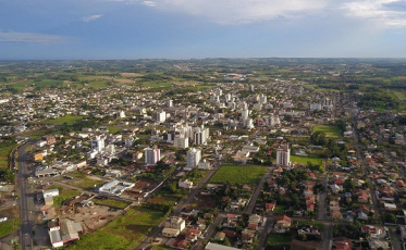 O Auxílio Emergencial nas contas dos candidatos da região