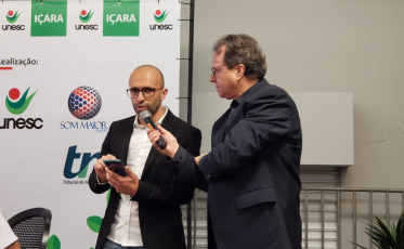 Via WhatsApp, a forma eficiente para interagir com o Fórum