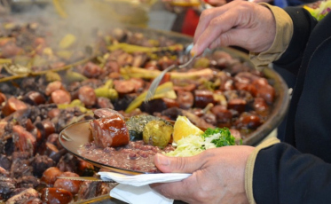 Ingressos esgotados para a feijoada do Bairro da Juventude