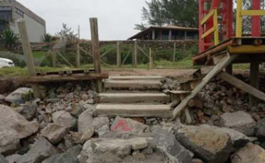 Após idosa quebrar nariz, Imbituba precisa adequar acesso as praias