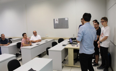 Implementos do Futuro: Grupos apresentam propostas iniciais