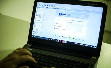 Receita abre consulta a lote de restituição do IR