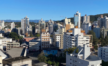 Sol e calor continuam no domingo antes da virada no tempo em SC