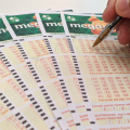 Concurso 3033 da Mega-Sena: veja os números sorteados neste domingo (19)