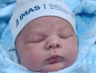 Gabriel nasce com 4,904 kg e se torna o maior bebê do ano em hospital de Tubarão