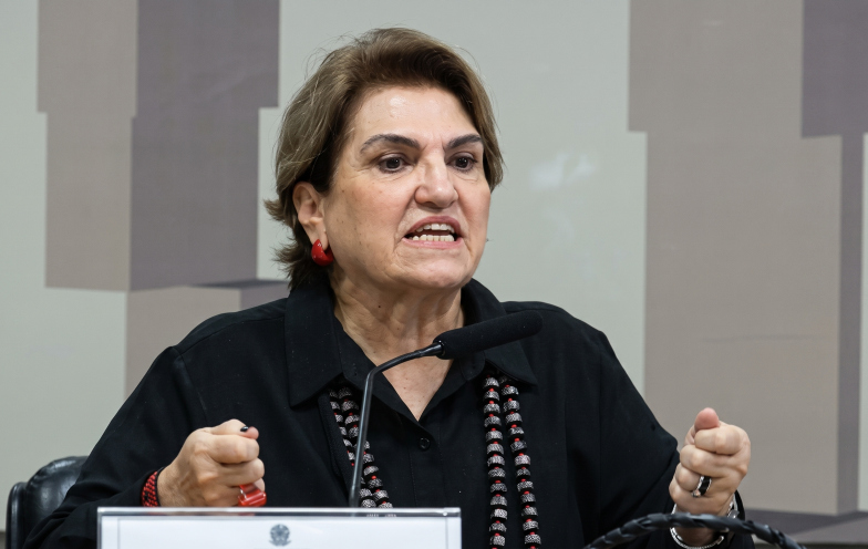 SC ainda não aderiu a pacto nacional contra feminicídio, diz ministra das Mulheres