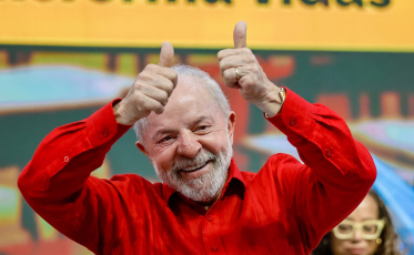 Lula é reeleito presidente do Brasil e conquista quarto mandato