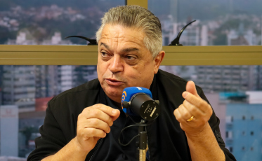 João Rodrigues detalha propostas para SC durante sabatina na Rádio Som Maior