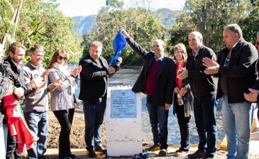 Comunidade de Três Barras ganha ponte de concreto