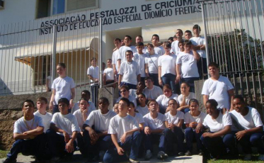 Lions Clube promove Jantar Beneficente