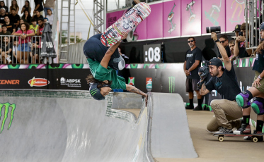 Na modalidade Park, Augusto Akio e Isadora Pacheco avançam com moral para finais em Criciúma