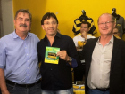 Campeões de 91 recebem carteirinha especial
