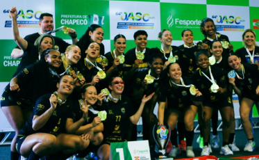 Criciúma conquista títulos no futebol e handebol feminino nos JASC