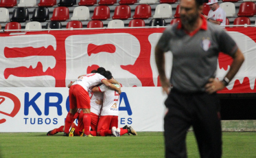 Hercílio Luz segue absoluto na Copa SC