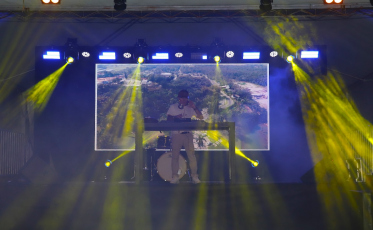 Em clima havaiano, Mares do Sul reúne mais de 300 pessoas no Mampituba