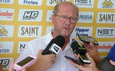 Waguinho Dias é a bola da vez no Criciúma (VÍDEOS)