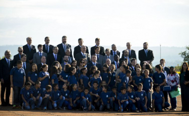 Bolsonaro preside hoje reunião de ministros na Alvorada