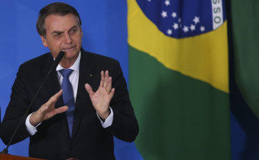 Cirurgia de Bolsonaro é mais simples e deve durar até três horas