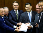 Bolsonaro entrega ao Senado PECs do Pacto Federativo