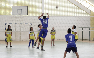 Jemec: Serafina Milioli Pescador é campeã no vôlei dos anos finais
