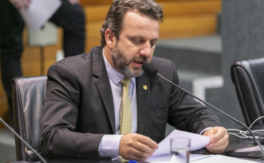 Projeto de lei prevê isenção na taxa de água em SC