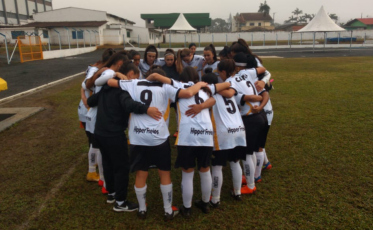 Futebol feminino de Criciúma estreia com goleada