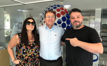 Do Avesso com os implementos da Librelato