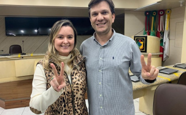 Na reta final, PSL com Júlia Zanatta