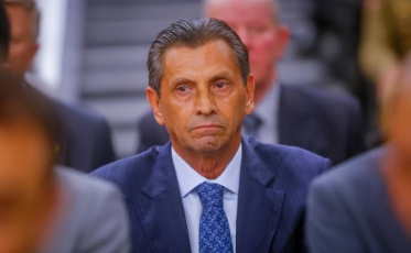 Júlio Garcia segue como presidente da Alesc